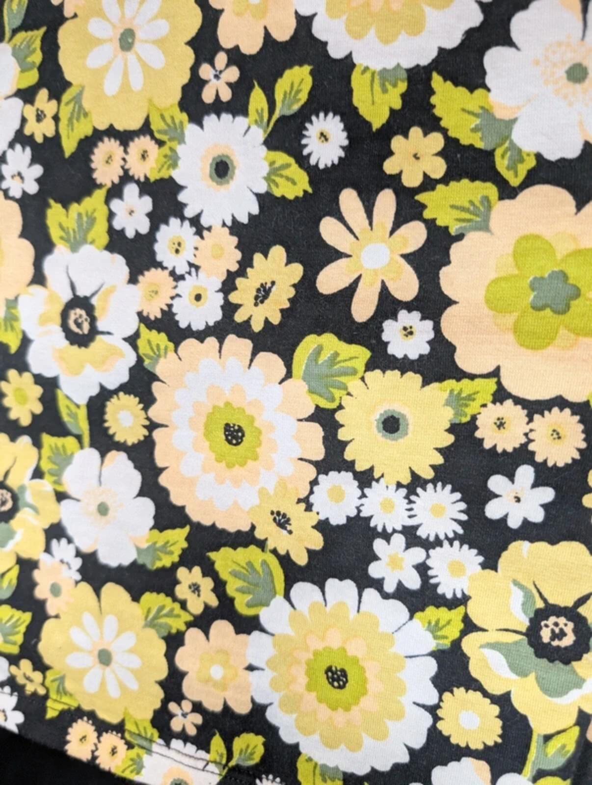 Motel Daisy Print Crop Top Black Yellow XS