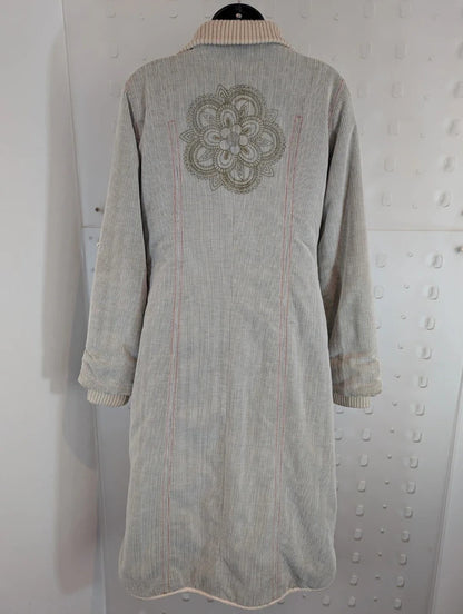 St-Martins Scandinavian Padded Long Coat Size S Surprise Cat Lining