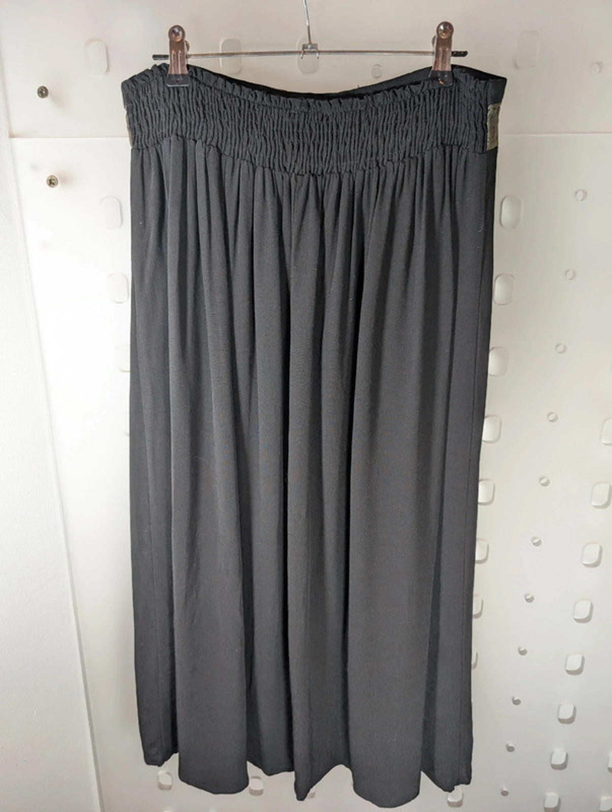 Elegant Louizon “Peejay” black faux wrap skirt UK14