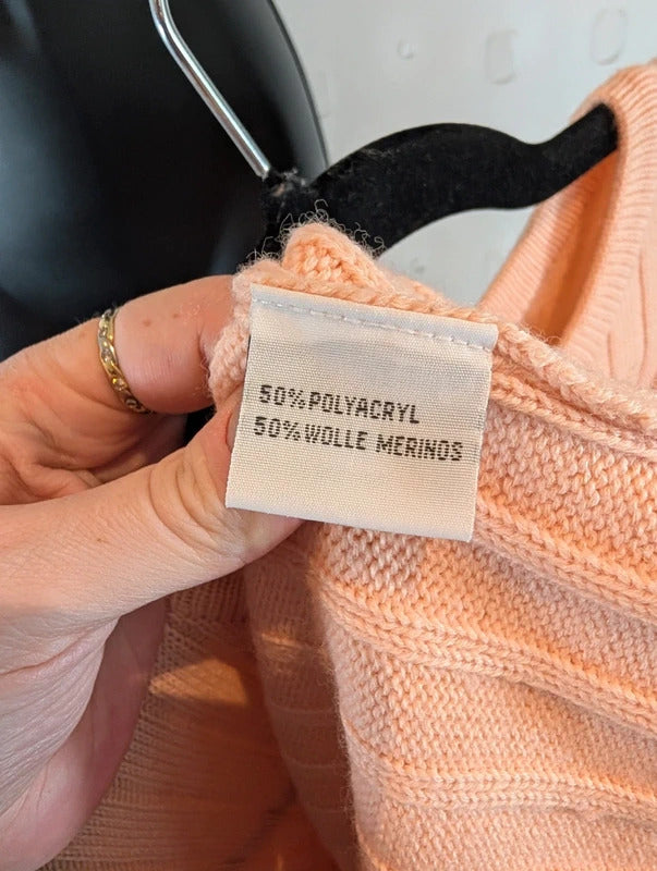 Vintage German Peach Merino Wool Blend Diamanté Giraffe Jumper UK18
