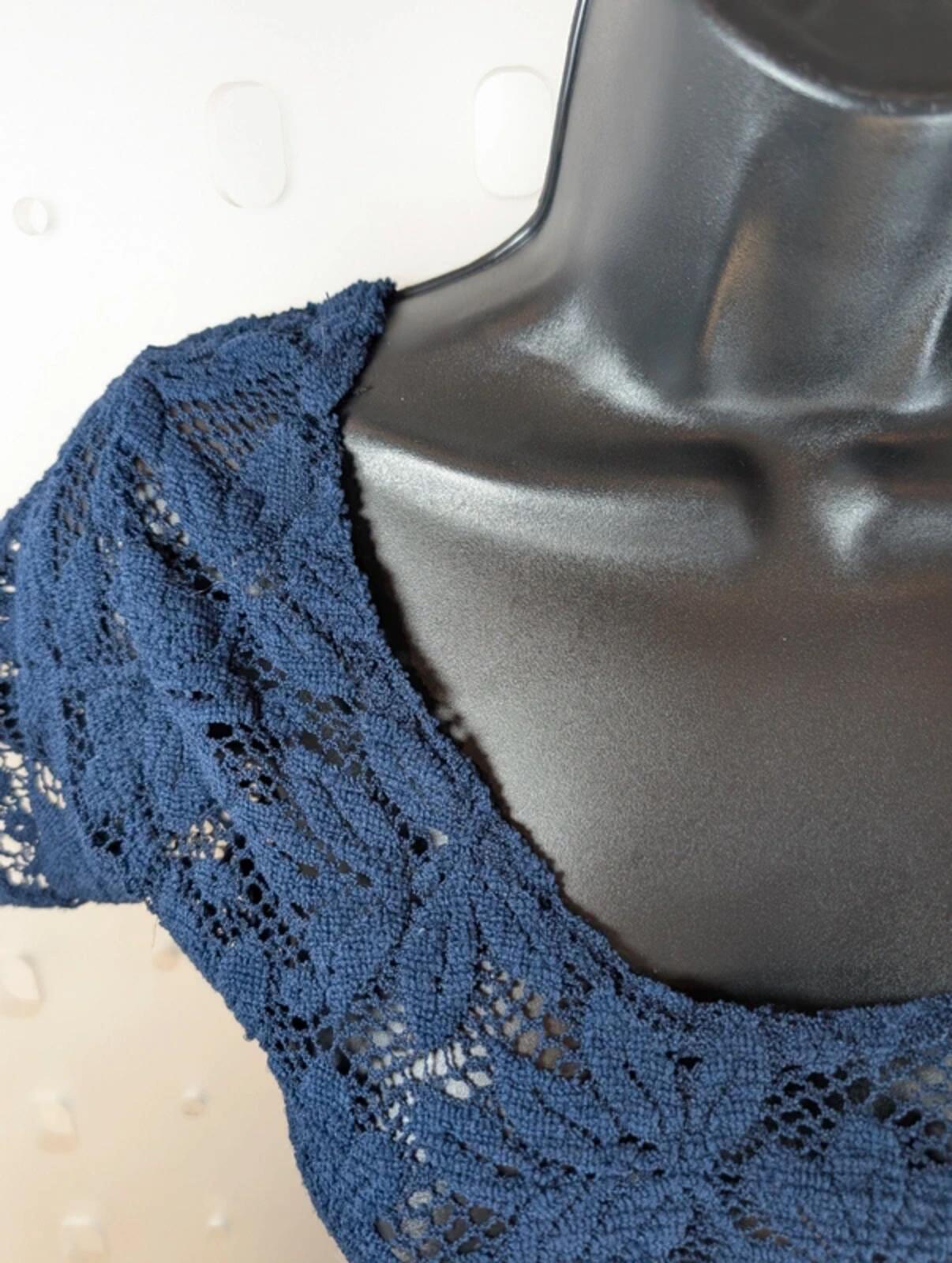 Navy Sheer Lace Crop Top – Micro Tee Festival Layering – XS/S