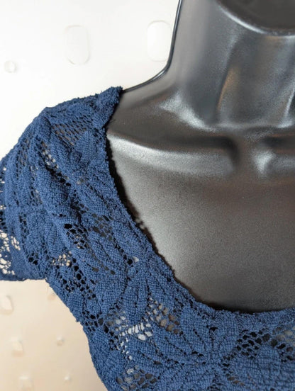 Navy Sheer Lace Crop Top – Micro Tee Festival Layering – XS/S