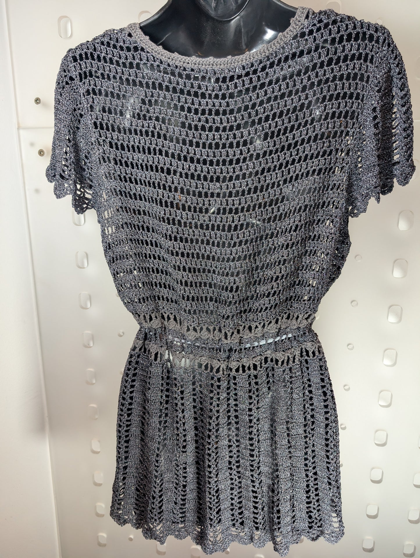 Marks & Spencer Crochet Tie-Waist Top – Estimated UK 12